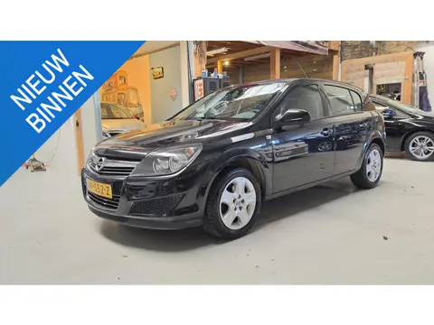 Opel Astra 1.6 Edition Clima, Cruisecontrole, Lage kilometerstand