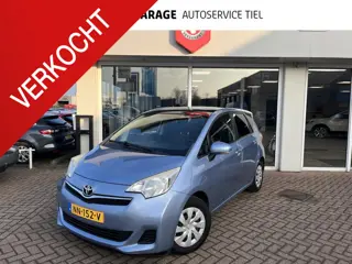 Toyota Verso-S 1.3 VVT-i Aspiration super ruime YAris Verso incl: Airco, Cruise control, Parkeer hul