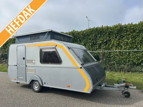 Kip 37  TOILET, LUIFEL, HEFDAK