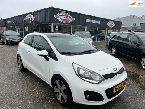Kia Rio 1.2 CVVT Super Pack(st-bekr,navi,cruise,lmv,bj13,4999,-)