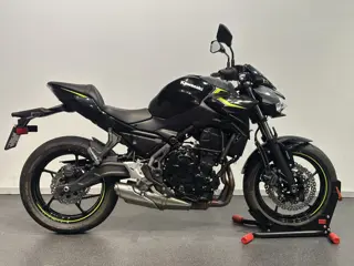 Kawasaki Z650 (bj 2024)