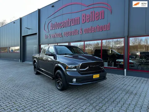 Dodge RAM 1500 SPORT CREW CAB / LPG-G3 / 4x4 / Leder /