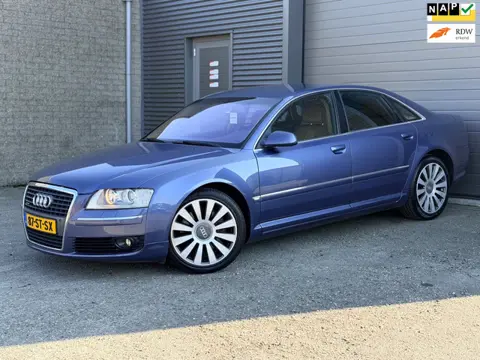 Audi A8 3.7 quattro Pro Line