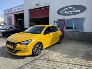 Peugeot 208 1.2 PureTech Allure Pack (bj 2023, automaat)