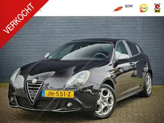 Alfa Romeo Giulietta 1.4 Turbo MultiAir SPRINT / NAVI / TREKHAAK