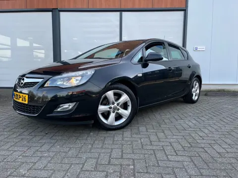 OPEL ASTRA 1.7 CDTI 110 pk Edition