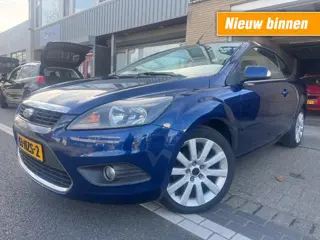 FORD FOCUS 1.6 Titanium LEER CABRIO NETTE AUTO RIJDT GOED NAP