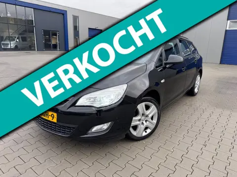 Opel Astra Sports Tourer 1.7 CDTi Cosmo inruil topper !!