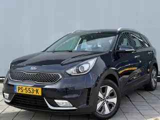 Kia Niro BWJ 2017 | 1.6 GDi 142PK Hyb. Dynamic l. | TREKHAAK | CLIMA | NAVI | CAMERA A | CARPLAY | L