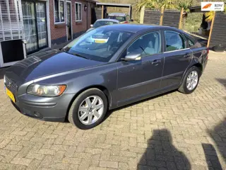Volvo S40 1.8 Momentum neuwe apk tot 3-2027