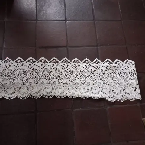 kant, afmeting: 240 x 30