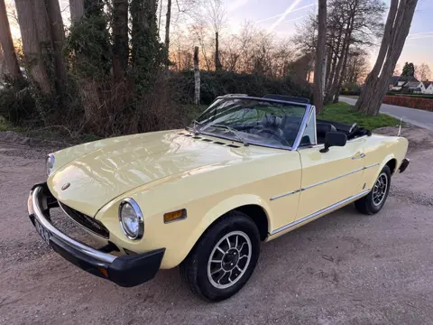 Fiat 124 1800 Sport Spider