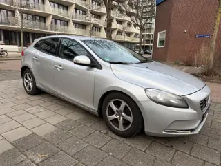 Volvo V40 1.6 D2 Momentum Business NW APK
