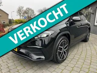 Mercedes-Benz EQA 250 AMG, Pano, Trekhaak, Dealer onderh.