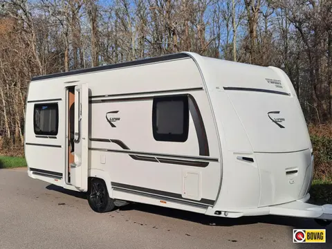 Fendt Saphir 465 Mover, Voortent