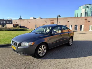 Volvo S40 2.4i Kinetic Automaat Opendak-Leder-xenon-Nap