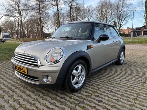 Mini Mini 1.4 One Pepper - airco - cruise control - panoramadak