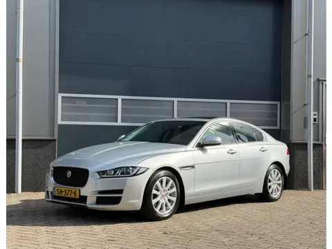 Jaguar XE 2.0 Prestige bj.2018 Autom|Camera|Navi|Nap.
