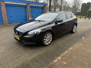 Volvo V40 1.6 D2 Summum NW APK Leder Cruise NAVI PDC