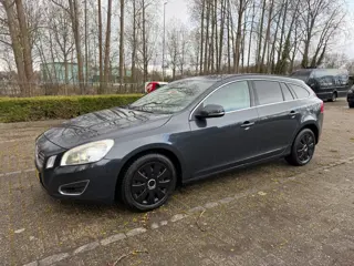 Volvo V60 2.0 D3 Automaat 100kw Leder Cruise