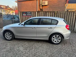 BMW 1-serie 116i Introduction