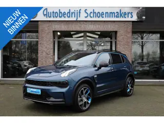 Lynk & Co 01 1.5 MY23! 6.6Kwh ZWARTE-HEMEL ROLHOES MY23 360-CAMERA PANO/SCHUIF INFINITY DAB NAVI CAR