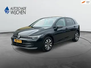 Volkswagen GOLF 1.5 eTSI 150PK Hybrid Goal Edition - Navi - Clima - Trekhaak