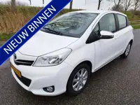Toyota Yaris 1.0 VVT-i Trend ** 80.399 KM NAP ** ALS NIEUW ** NAVI ** CAMERA ** NL AUTO