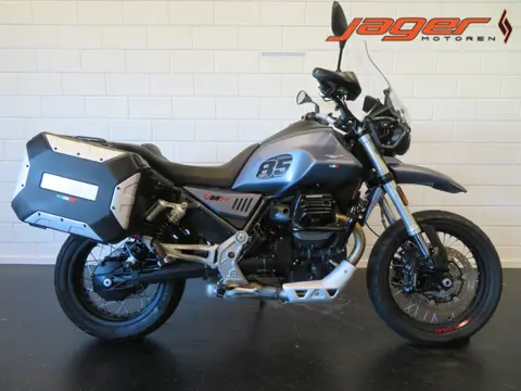 Moto Guzzi V85 TT ALL-ROAD HISTORIE BOEKJES (bj 2019)