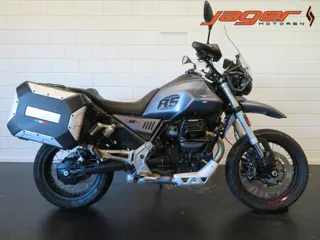Moto Guzzi V85 TT ALL-ROAD HISTORIE BOEKJES (bj 2019)