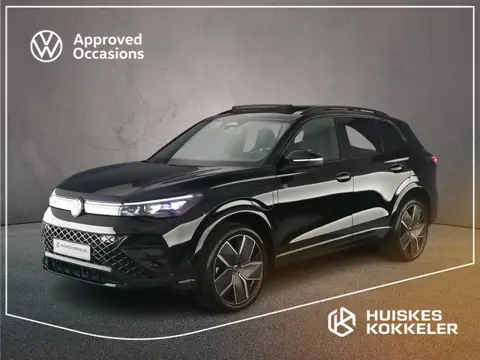 Volkswagen Tiguan 1.5 eHybrid R-Line Edition 272pk DSG Automaat, Panoramadak, Trekhaak, Adaptive cru