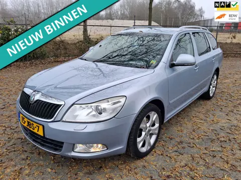 Skoda Octavia Combi 1.4 TSI Elegance Business Line SUPER MOOIE EN GOED ONDER HOUDEN