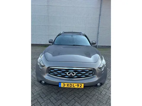 Infiniti FX 37 S