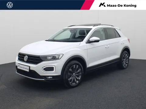 Volkswagen T-Roc 1.5 TSI 150PK DSG Style · Camera · Panoramadak · Apple/Android Car Play · Trekhaak 