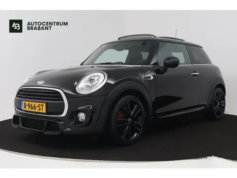 Mini Mini 1.5 One Chili Business (PANORAMADAK, PARKEERSENSOREN, CRUISE CONTROL, NAVIGATIE, STOELVERW
