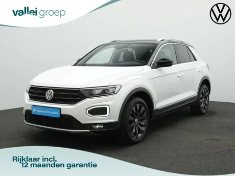 Volkswagen T-Roc 1.0 TSI 115 pk Sport | Achteruitrijcamera | Navigatie | Adaptive Cruise | Elektrisc