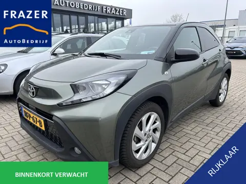 Toyota Aygo X 1.0 VVT-i MT first