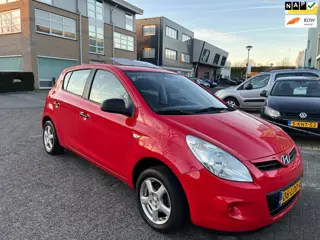 Hyundai I20 1.2i ActiveVersion Young 5 deurs