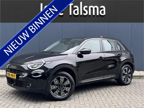 Fiat 600 1.2 Hybrid Urban | Automaat | Camera | Apple Carplay/Android Auto | Cruise control | Schake