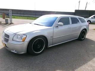 Dodge Magnum RT HEMI V8 orgineel 41000 miles Uniek exemplaar in Nederland Internationale allure: Dit