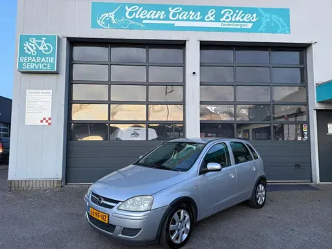 Opel Corsa 1.2-16V Full Rhythm (bj 2005)