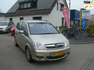 Opel Meriva 1.6-16V Temptation met climat control en afneembare trekhaak