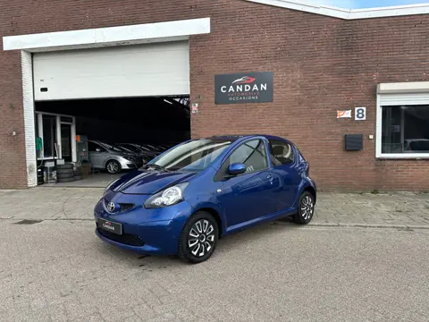 Toyota Aygo 1.0-12V + | Elektrische Ramen | Jaar APK