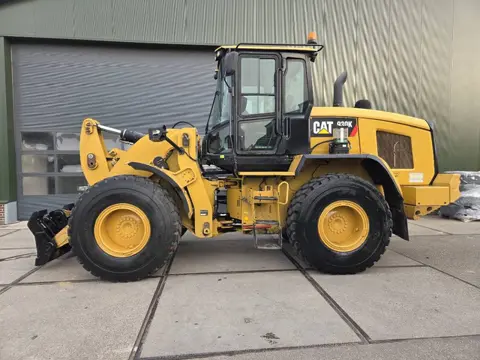 Cat 930 K (bj 2013)