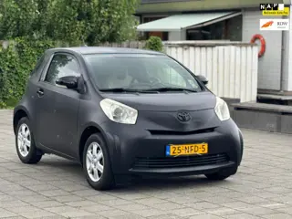 Toyota IQ 1.0 VVTi Comfort, nieuwe apk,km nap,airco