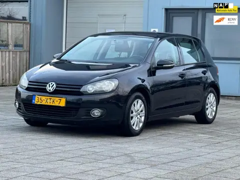 Volkswagen Golf 1.2 TSI Trend Edition BlueMotion.2 de eigenaar/Cruise Control/Trekhaak/car play