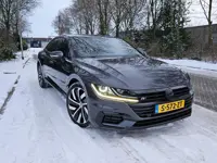 Volkswagen Arteon 2.0 TSI Business R-line