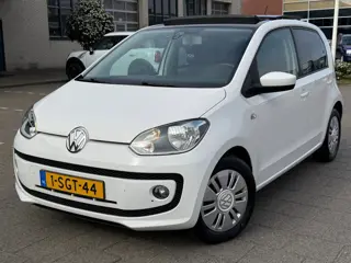 Volkswagen Up! 1.0 move up! BlueMotion / PANO