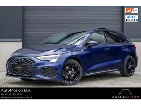 Audi A3 35 TFSI PANO S LINE LEDER CAMERA ELEKTRISCHE STOELEN