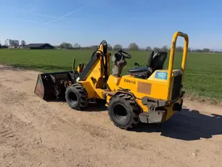 Giant D261S Shovel Loader (bj 2003)